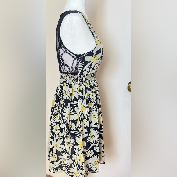 Zara Basic Sleeveless Black, flower print Dress Size M / New without tag - Picture 8 of 10